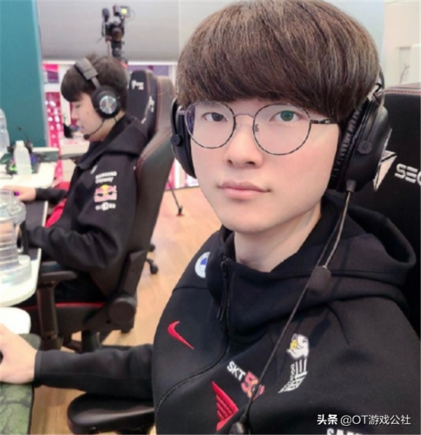 faker團隊唯一女成員發聲:曾做過主持人,跟選手交流要小心翼翼 faker團隊唯一女成員發聲:曾做過主持人,跟選手交流要小心翼翼