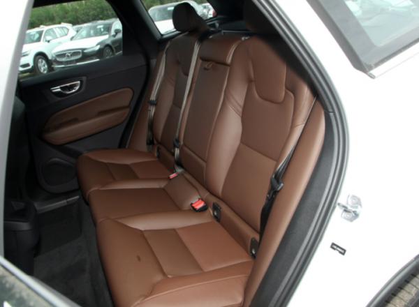 二線豪華SUV對比:林肯航海家or沃爾沃XC60誰更好? 二線豪華SUV對比:林肯航海家or沃爾沃XC60誰更好?