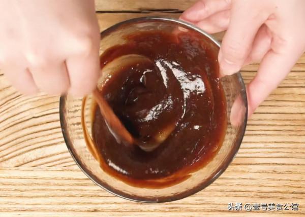 分享烤冷麵的簡單做法,黑龍江地方特色,美味又解饞,家人都愛吃 分享烤冷麵的簡單做法,黑龍江地方特色,美味又解饞,家人都愛吃