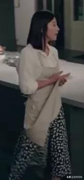 可帥可美,可甜可鹽,這個超會穿的53歲姐姐太絕了 可帥可美,可甜可鹽,這個超會穿的53歲姐姐太絕了