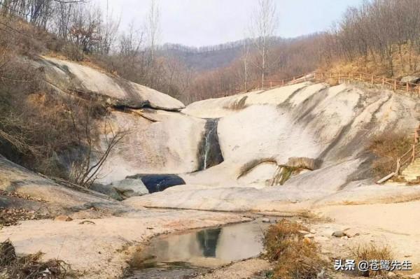戲水玩沙、溜冰、探尋紅石。免費休閒遊玩好去處-魯山紅河谷 戲水玩沙、溜冰、探尋紅石。免費休閒遊玩好去處-魯山紅河谷