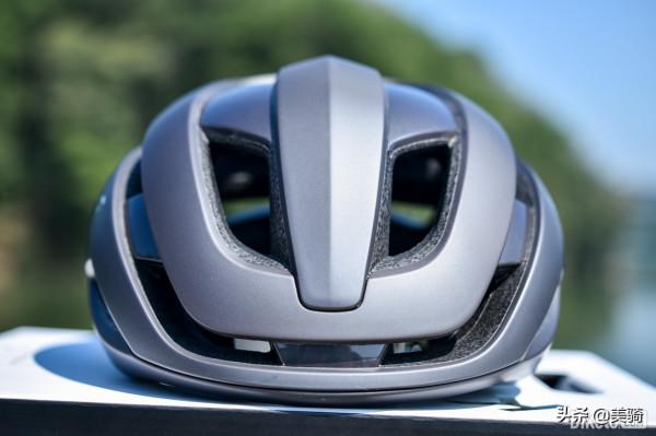 爭當領頭羊 KPLUS ALPHA騎行頭盔評測 爭當領頭羊 KPLUS ALPHA騎行頭盔評測