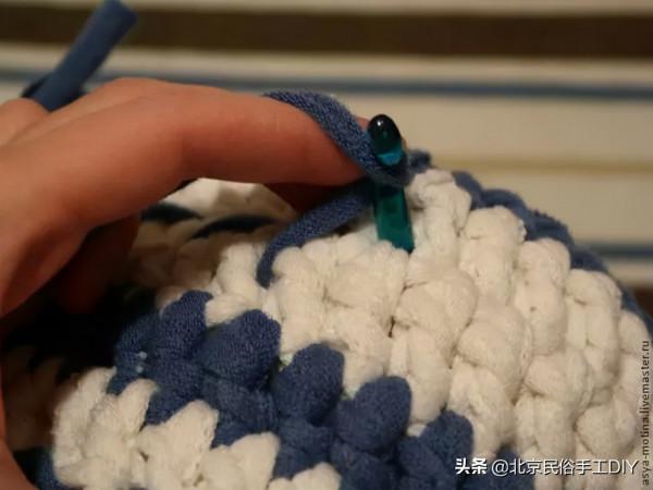 舊衣服丟了可惜！不如做一個漂亮的儲物筐，簡單而且實用