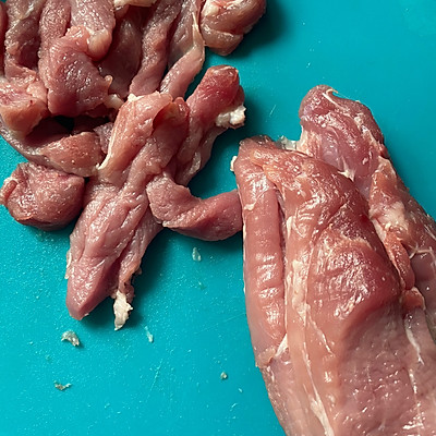 小年夜&mdash;炸酥肉一上桌，老人寶寶全都笑