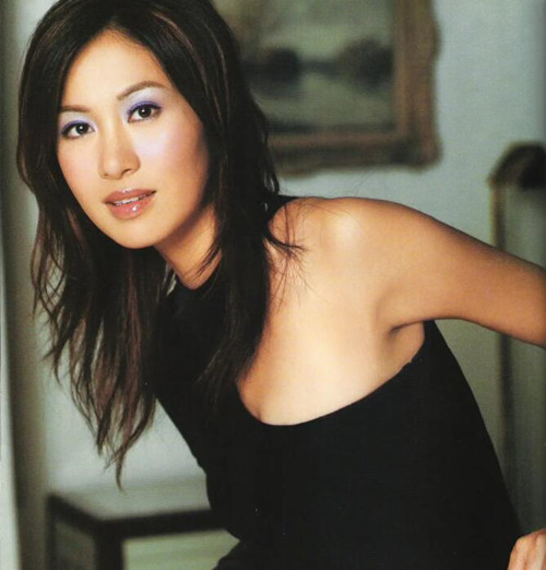 越有錢越摳？金巧巧買百元羽絨服 葉璇吃別人剩飯 毛阿敏拿酒店肥皂