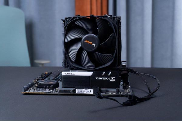 可以壓5800X的雙塔！DARK ROCK PRO 4，很冷很安靜