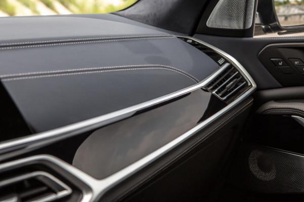 開玩笑!在全尺寸SUV中談操控?寶馬X7還真就這麼幹了! 開玩笑!在全尺寸SUV中談操控?寶馬X7還真就這麼幹了!