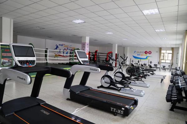 新兵到家了，家人們很“走心”