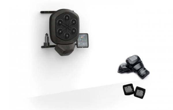 跟著音樂打拳擊，So easy