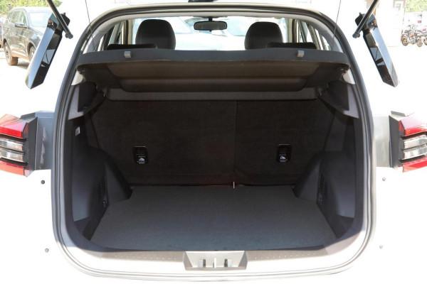 預算10萬內，人生第一臺玩樂SUV，長安/奇瑞/寶駿年輕人該選誰？