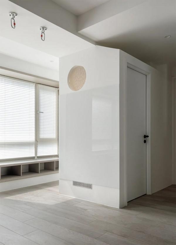 67㎡你敢信？一室改兩室，一家四口，極致敞亮，四分離衛浴