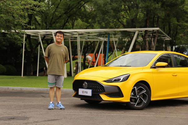 《X公里之後》跟視覺設計師聊聊他的MG5 《X公里之後》跟視覺設計師聊聊他的MG5