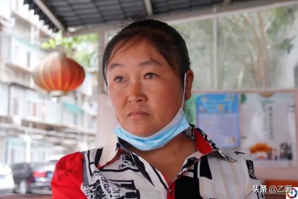 聾啞男子在路邊撿了個女兒,養了14年面臨失去,他想挽留卻又無奈 聾啞男子在路邊撿了個女兒,養了14年面臨失去,他想挽留卻又無奈