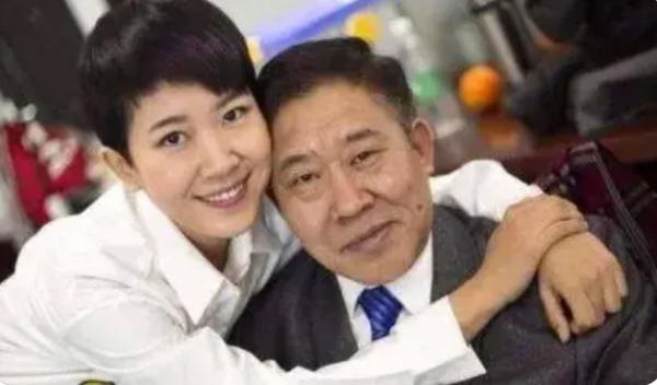 杜旭東：支援懷孕的女兒離婚，孩子我來養，也不能讓女兒受委屈