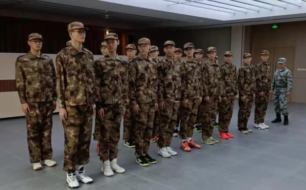 省排管中心開展運動隊軍訓活動 山東女排新帥安家傑出席開營儀式