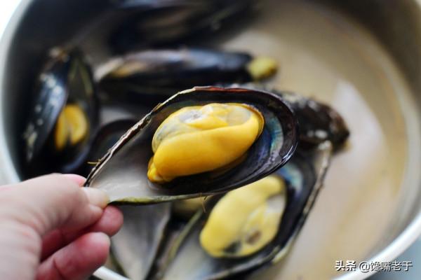 這才是&OpenCurlyDoubleQuote;春天第一鮮&rdquo;，10元5斤，不加1滴水，又鮮又嫩營養還極高