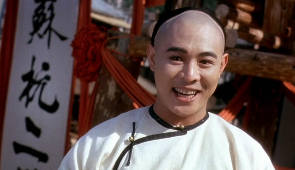 30年前，懷有身孕的黃秋燕被李連杰拋棄，如今她過得怎樣？