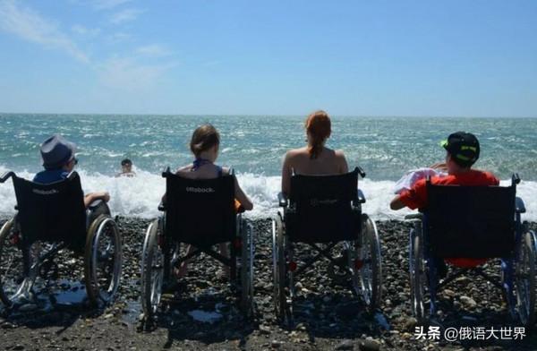 撫養22個孩子,開創助殘新路徑,80後媽媽的傳奇人生讓普京也歎服 撫養22個孩子,開創助殘新路徑,80後媽媽的傳奇人生讓普京也歎服