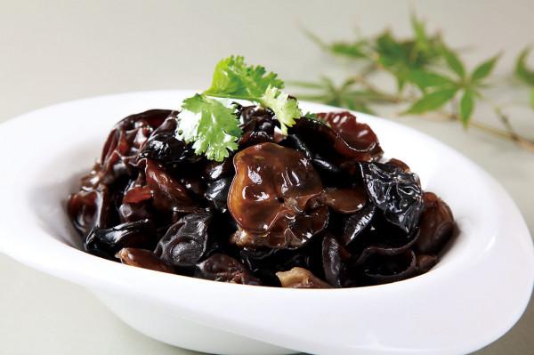 入冬以後，這7種食物建議多吃，潤肺生津祛火降燥，花錢少營養高