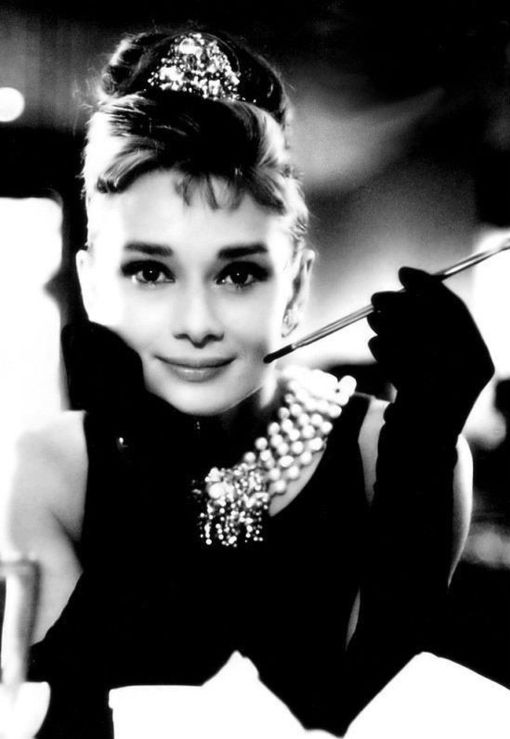 珍珠項鍊的穿搭秘籍 珍珠項鍊的穿搭秘籍