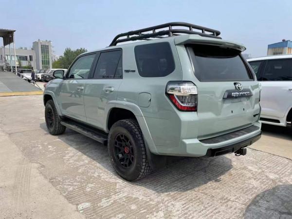 新款豐田超霸TRD Pro到港，造型比普拉多硬朗，動力滿足國六標準