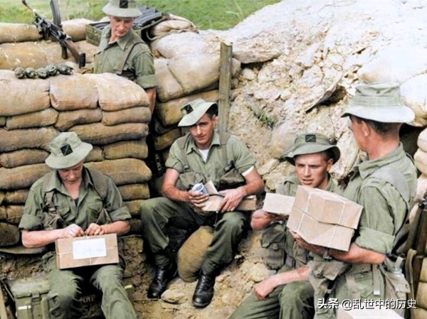 率領兩個營硬扛美軍,掩護師部撤退,他是180師第一個突圍的人 率領兩個營硬扛美軍,掩護師部撤退,他是180師第一個突圍的人