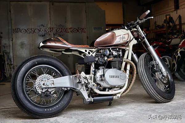 古色古香美式咖啡