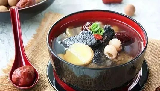 體虛的人多喝這三湯，簡簡單單補氣血~現在喝最合適