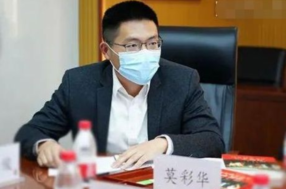 人大博士成全國首位90後縣長，履歷叫人敬佩，你還覺得讀書無用嗎