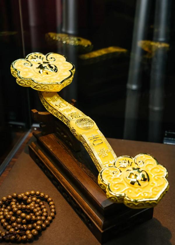 這樣的“酷金國潮”,有誰不愛? 這樣的“酷金國潮”,有誰不愛?