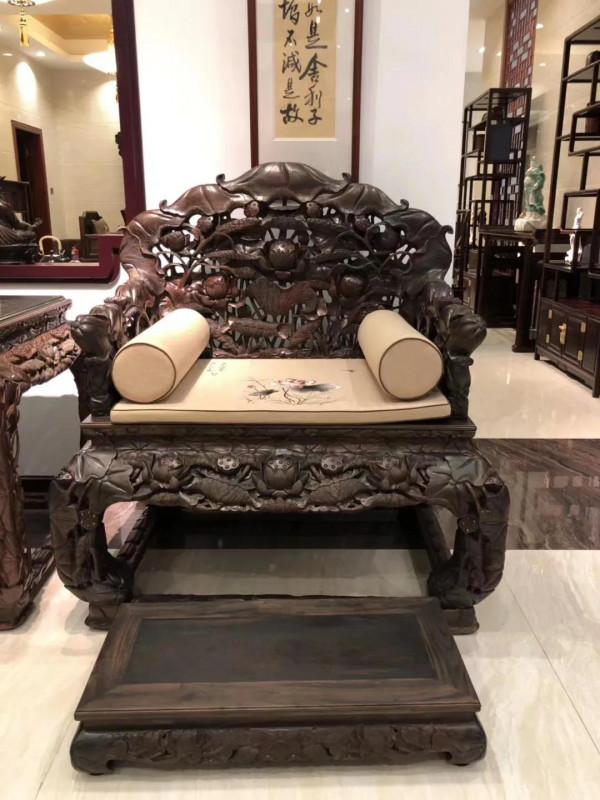 珍藏版大紅酸枝荷花大寶座