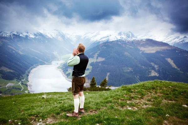 《平安夜》首次唱響的地方，這座為音樂而生的小城太迷人