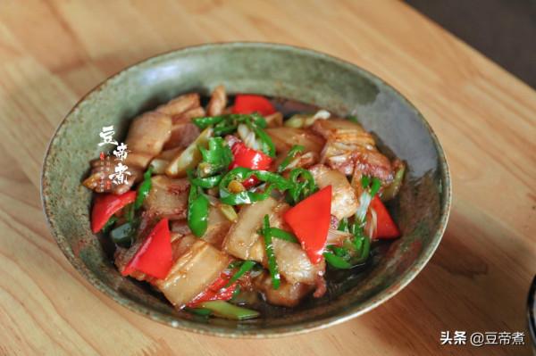 最好吃的菜，來自媽媽的手藝，這一道回鍋肉實在是愛了