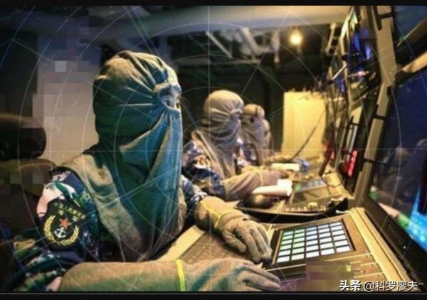 越來越像美軍:中國海軍也開始蒙面作戰,我們有了國產防閃爆頭罩 越來越像美軍:中國海軍也開始蒙面作戰,我們有了國產防閃爆頭罩