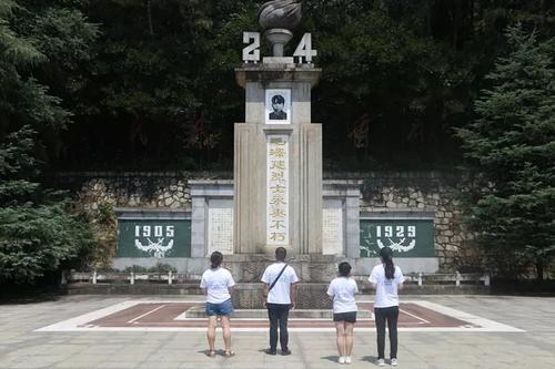 1929年,毛主席妹妹被害犧牲,38年後遺體才被找到,兇手何人? 1929年,毛主席妹妹被害犧牲,38年後遺體才被找到,兇手何人?