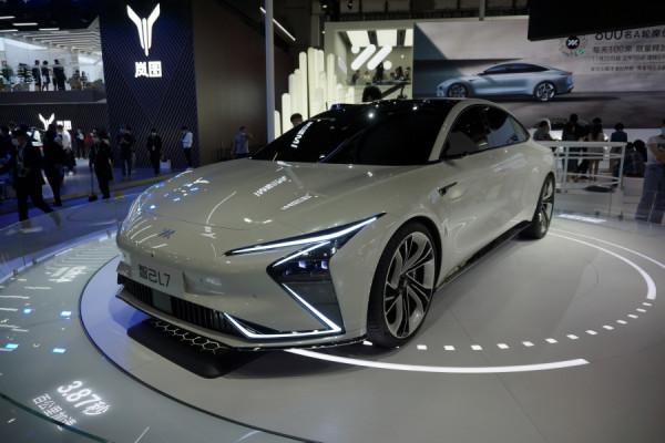 2021廣州車展新能源轎車篇：智己L7、哪吒S、極狐阿爾法S 華為HI