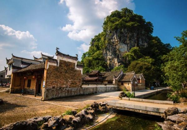 比鳳凰靜謐，比桂林迷人，廣西這座長壽小城，看完想去隱居幾天