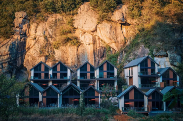 這家酒店的紅葉季，讓我想起了虹夕諾雅京都