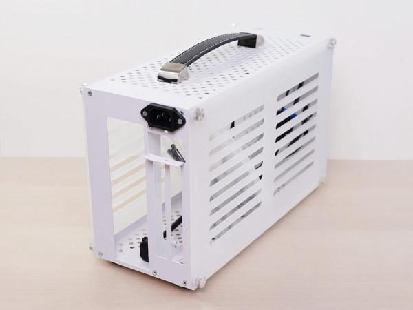 穩定最重要！攢臺ITX主機，還可以讓桌面大一點