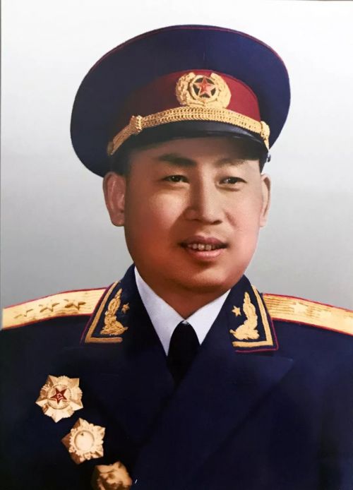 林彪麾下的十大猛將，個個戰績輝煌，誰是第一大將