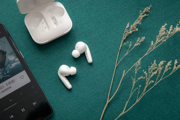 U&amp;I由我Pure上手：ANC主動降噪、無線充加持體驗如何？