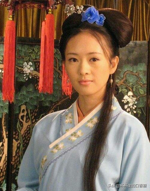 10位85後女星首部古裝造型！趙麗穎青澀甜美、楊冪靈動可愛