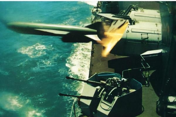 1953年,中國用68噸黃金,從蘇聯買回4艘退役軍艦,是賺還是賠? 1953年,中國用68噸黃金,從蘇聯買回4艘退役軍艦,是賺還是賠?