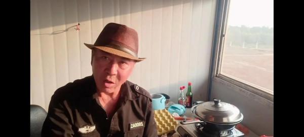 老楊與小三輪的恩恩怨怨 老楊與小三輪的恩恩怨怨