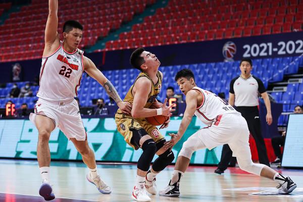 平均身高206CM！杜鋒打造五大陣容，意在遼寧男籃，實現一舉雙得
