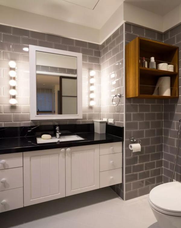 83平米復古風,體貼媳婦的淋浴間,明星化妝臺,還有高能曬衣間 83平米復古風,體貼媳婦的淋浴間,明星化妝臺,還有高能曬衣間