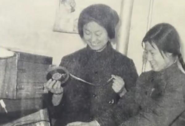 央視主播敬一丹：退休生活有淚水，把母親的1700封信寫成一本書