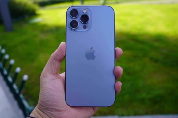 蘋果訊號問題成常態？iPhone 13 Pro被爆訊號不佳