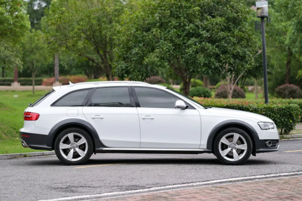 A4 allroad:旅行車邊界的拓寬者,去更遠的地方看不一樣的風景 A4 allroad:旅行車邊界的拓寬者,去更遠的地方看不一樣的風景