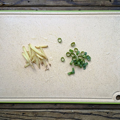 白粥喝膩了,試試這道鮮香濃稠又營養海鮮粥,簡單幾步就能搞定 白粥喝膩了,試試這道鮮香濃稠又營養海鮮粥,簡單幾步就能搞定